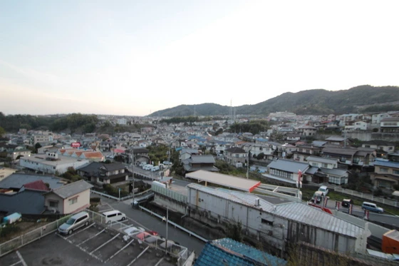 リマーカーブル己斐