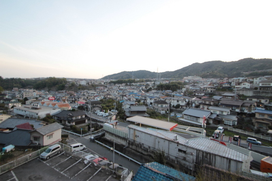 リマーカーブル己斐