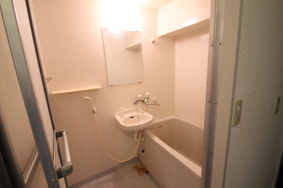 リマーカーブル己斐