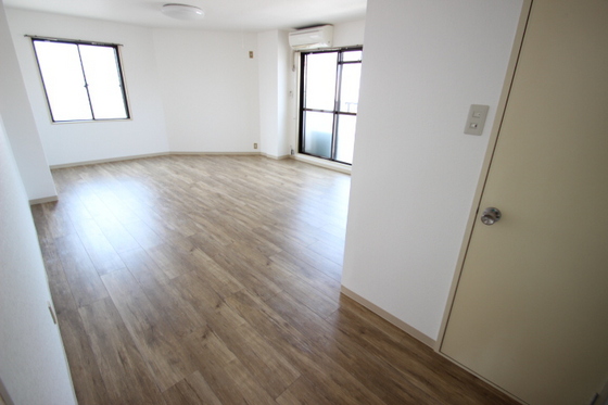 アルソーレ佐方