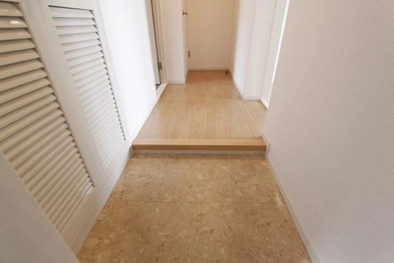 マルヒロハイツ