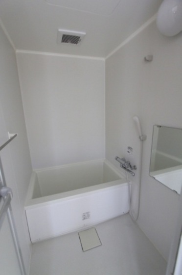 マルヒロハイツ