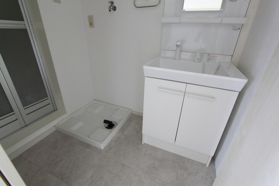 マルヒロハイツ