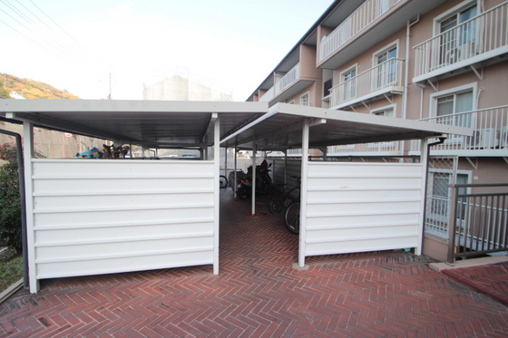 マルヒロハイツ