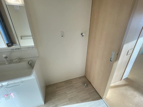 コンフォーザ庚午中