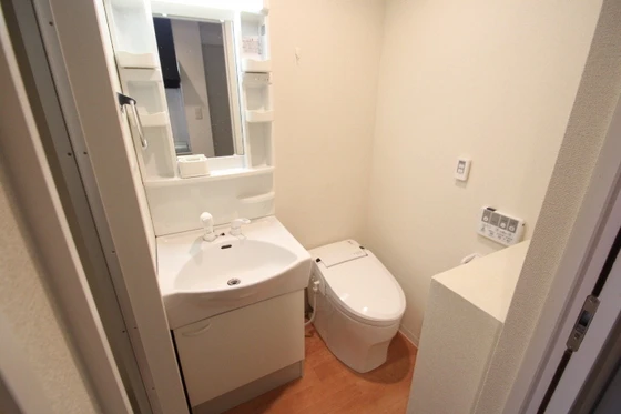 グラバーヒル尾長東