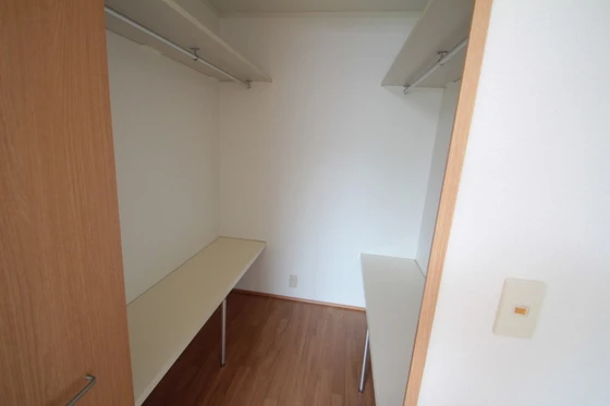 ルミエール己斐上