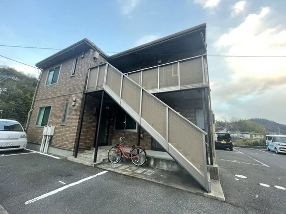 ルミエール己斐上