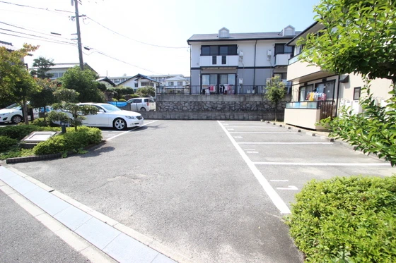 ヴィラ・ハナミズキ C棟