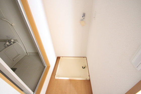 サンビレッジ府中 B