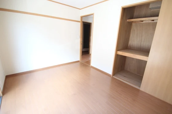 サンビレッジ府中 B