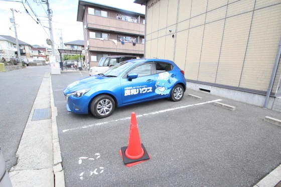 サンビレッジ府中 B