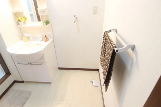 イーストリバーパラリア 弐番館