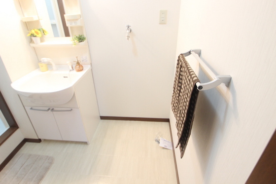 イーストリバーパラリア 弐番館