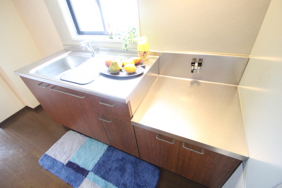 イーストリバーパラリア 弐番館