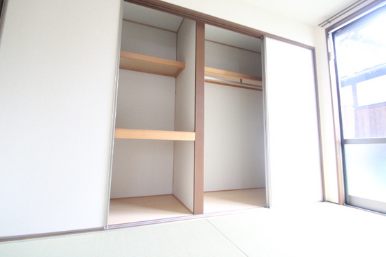 イーストリバーパラリア 弐番館