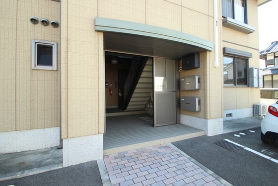 イーストリバーパラリア 弐番館