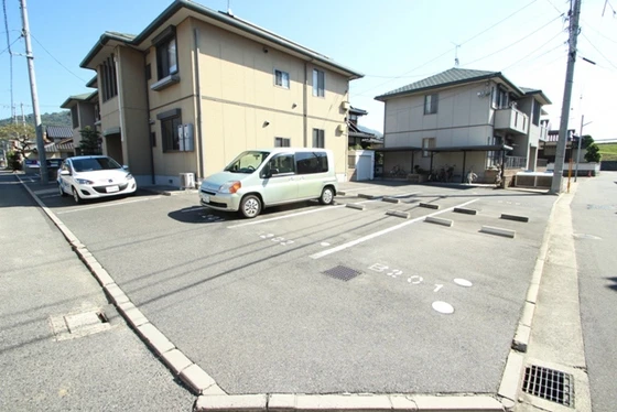 イーストリバーパラリア 弐番館