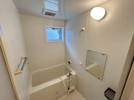 メゾン四季壱番館