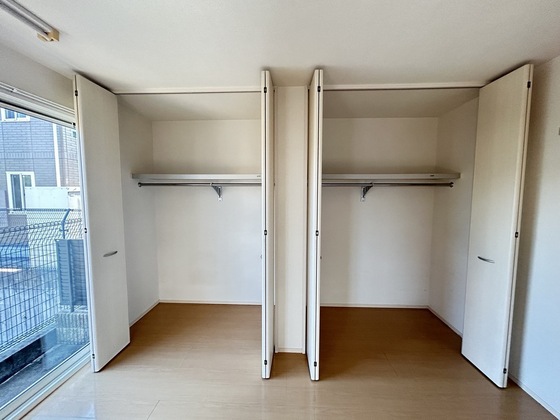 メゾン四季壱番館