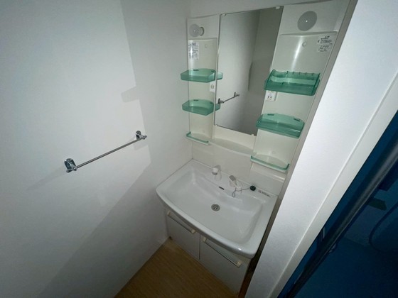 ロッコーマンション駅前通り