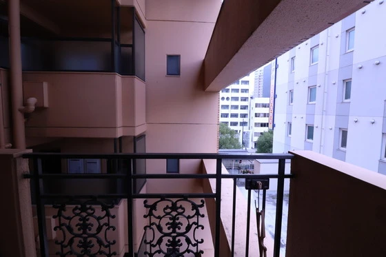 ロッコーマンション駅前通り