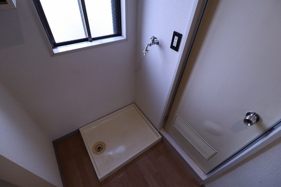 ロッコーマンション駅前通り