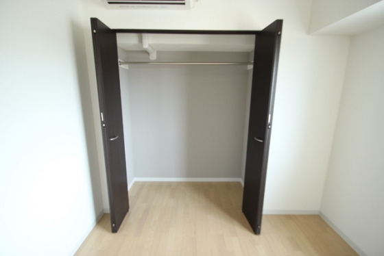 アルル五日市駅前