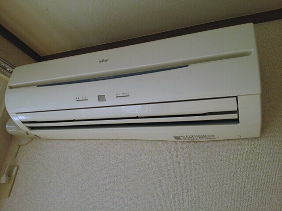 サンプレイス八木