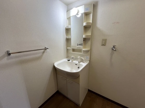 フィールドエッヂ C棟