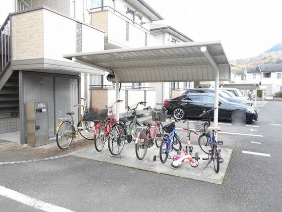 セジュールSHIGENO A棟