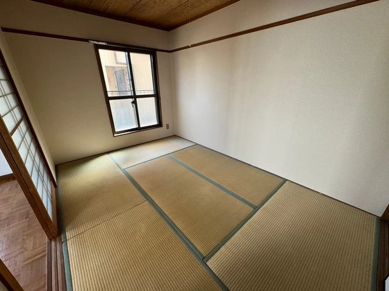 メゾンイノウエ