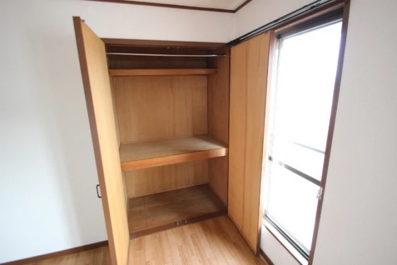 メゾンイノウエ