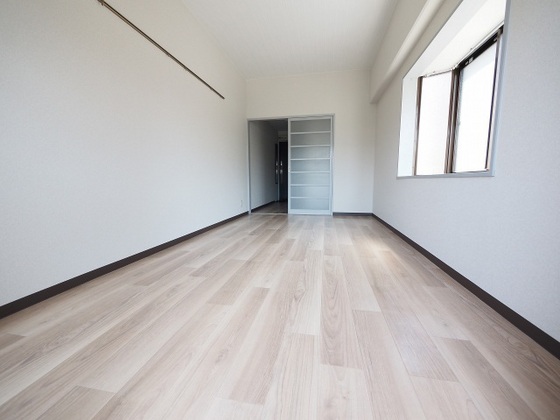 コマツエステート3