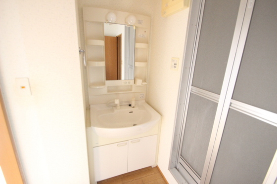 カーサベルデ前空 B棟