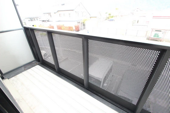 カーサベルデ前空 B棟