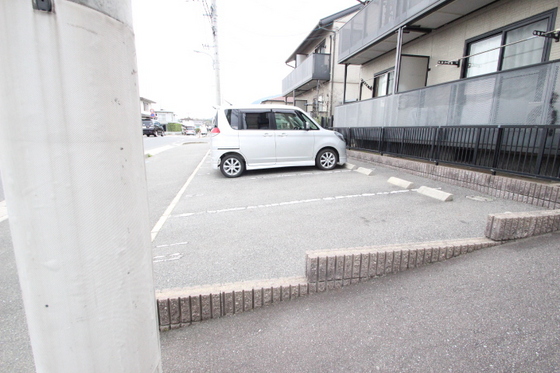 カーサベルデ前空 B棟