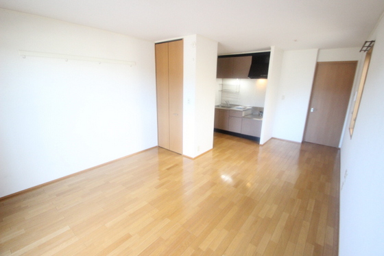 カーサベルデ前空 A棟