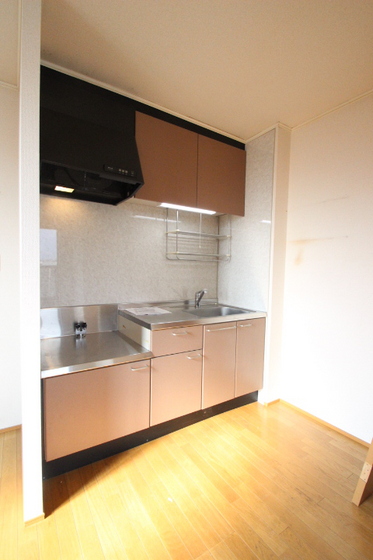 カーサベルデ前空 A棟