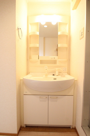 カーサベルデ前空 A棟