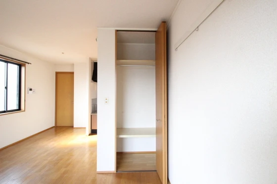 カーサベルデ前空 A棟