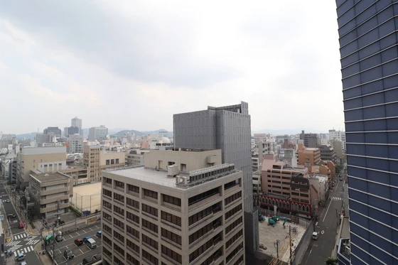 ポレスター広島