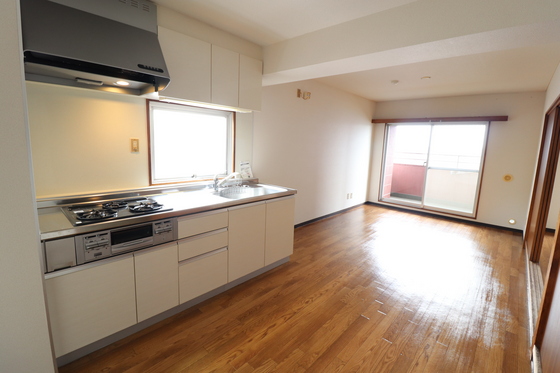 ポレスター広島