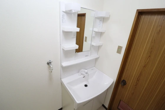 ポレスター広島