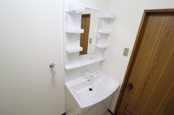 ポレスター広島