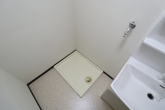 ポレスター広島