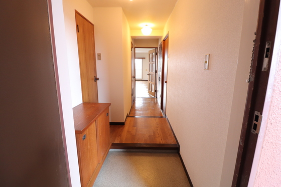 ポレスター広島