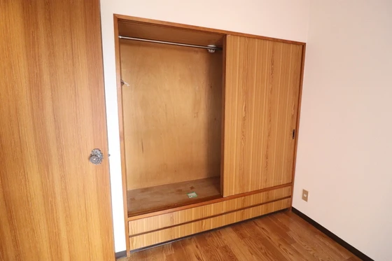 ポレスター広島