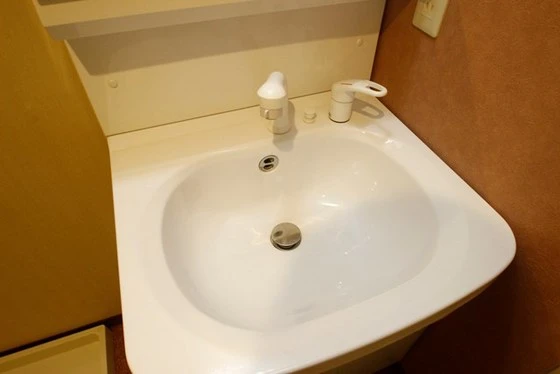 ハイツユートピア