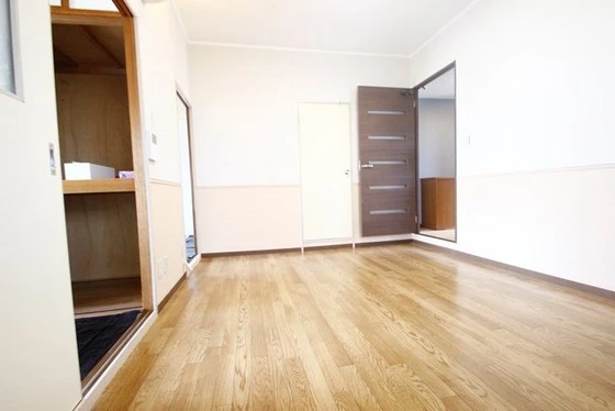 ハイツユートピア